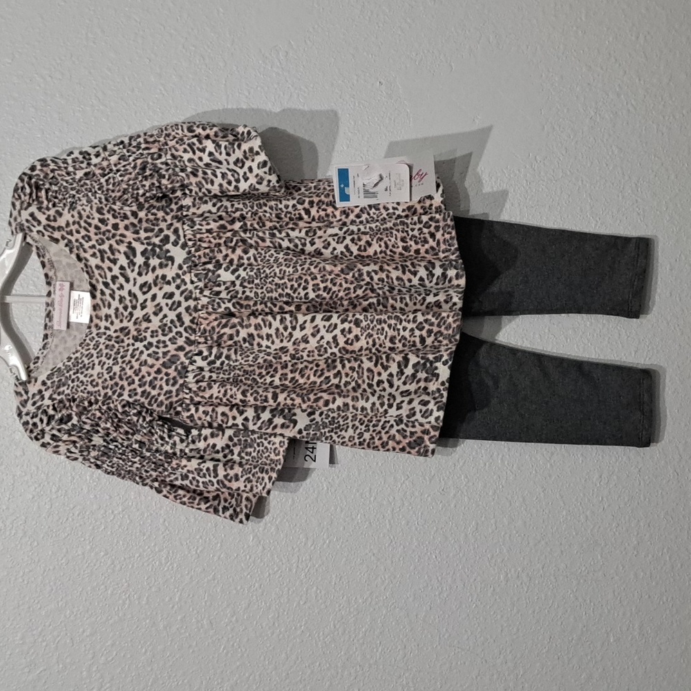 Bonnie Jean 3/4 Sleeve Leopard Printed  Fit And Flare and Knit Legging